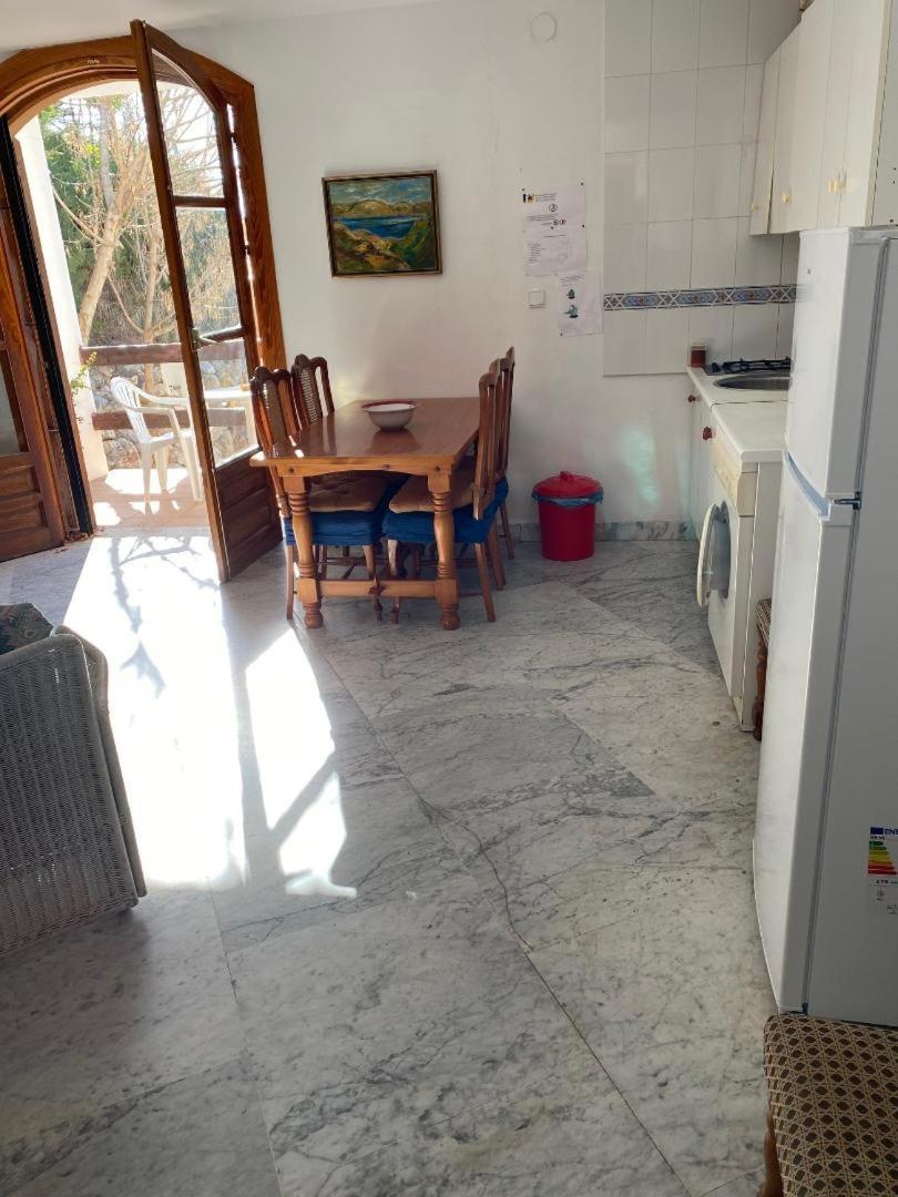 Casa-B- Pequeno Conjunto Adosados Apartment La Caleta-Guardia Bagian luar foto